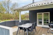 Lovely Holiday Home In Pøt Strandby