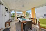 Top Chincoteague