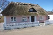 Charming Thatched-Roff House With Two Floors