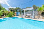 YourHouse Crestaix finca with pool
