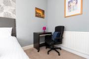 Top Pallion