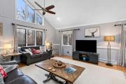 Top Lyndhurst