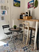 Frisa del Salento Suite con cucina centro storico Mesagne