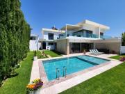 Villa Atlantica Luxury Between Golf & Surf