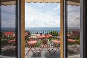Panoramic Sea View Apartment near the Beach