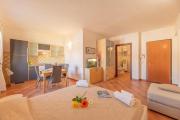 Cristal Blu Mono 3 With Shared Pool - Happy Rentals