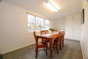 Top Uralla