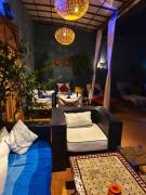 Riad Thycas