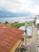 Top San Juan La Laguna