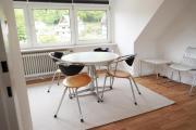 Top Detmold