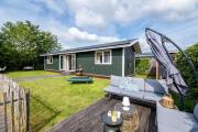 Charming chalet on the Vinkeveense Plassen