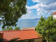 Beachfront apartment Elena with big terrace & garden