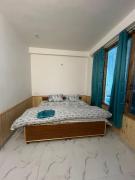 Top Nagar