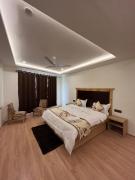Top Leh