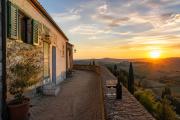 Residence with breathtaking views in the medieval village