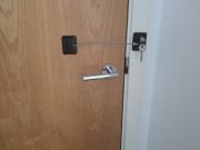 Ensuite Canary Wharf Room in Shared Riverside Apartment