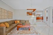 Cyma, Stylish Luxury Apartment Near Glyfada Beach