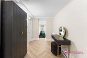 Experience Elegance in Central Bath