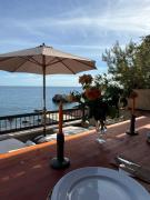 Top Bar