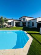 Magnifique villa provençale entre mer et lac