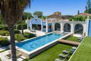 Villa dArtiste Blue Palm Piscine Aix en Provence