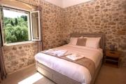 Top Gastourion