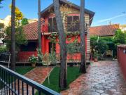 Red Villa