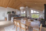 Top Tofino