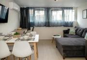 Cozy City Escape Near Sea Garden & Beach by Flat Manаger