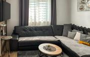 2 Bedroom Amazing Apartment In Viskovo