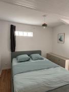 Renovated house 150m from beach 400m city centre