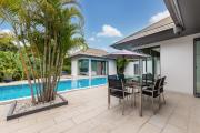 4BR Luxury Pool Retreat - Villa Azura Nai Harn