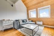 3P duplex on the outskirts of Paris