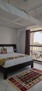 Becky Homes Diani Beach- 4BR with AC and Swimming Pool