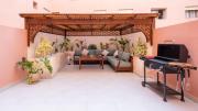 The Green Terrace Apartment For Relaxing