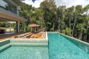 Casa Luxo 5 suítes com piscina e funcionária-159M