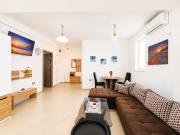 Sophie by the Sea Apartment