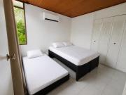 Apto con piscina en el centro de melgar - Condominio