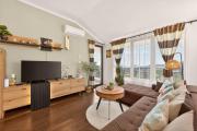 Top Golden Sands