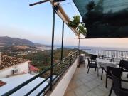 Top Himare