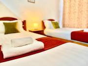 Albufeira Beach Apartment 3 Min Walk to Beach
