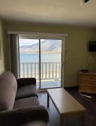 Suite 16 Green Gables Resort Lake View Retreat