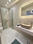 Sea Breeze Apartment