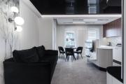 Kwiatkowskiego Superior Apartment by BookingHost