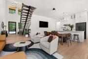 Top Kingsland