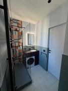 Moderno Monolocale con Balcone e Parcheggio 204