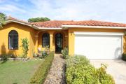 Tamarindo Village