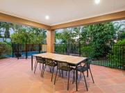 Top Browns Plains