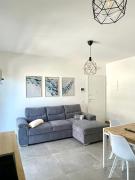 Brand New, Elegant & Spacious apartment for 5 people