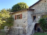 Maison de village au calme près de la rivière